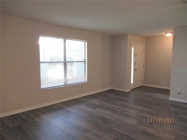 Photo - 631 Sandy Creek Dr