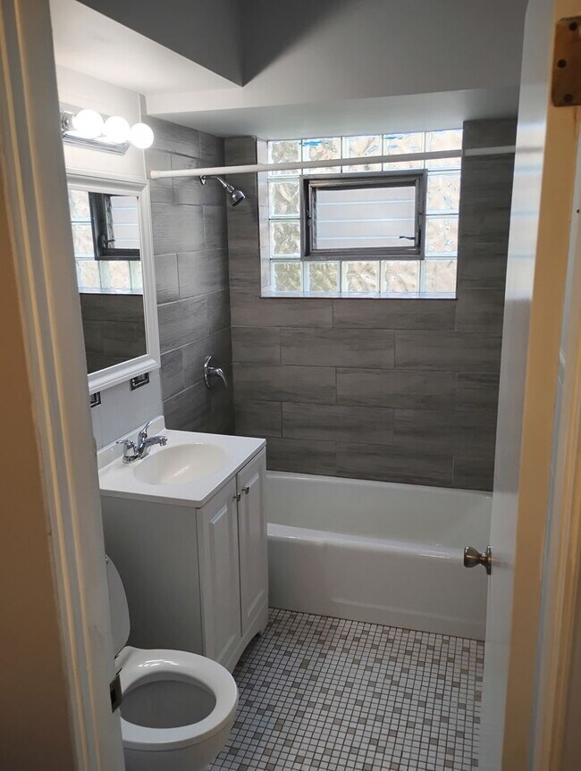 Photo - 9110-9131 31st St Unit 6