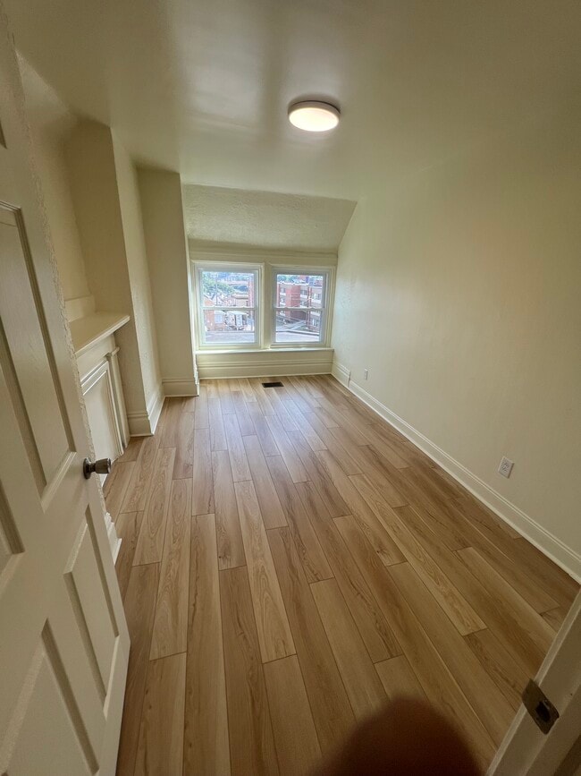 Photo - 3212 Dawson St