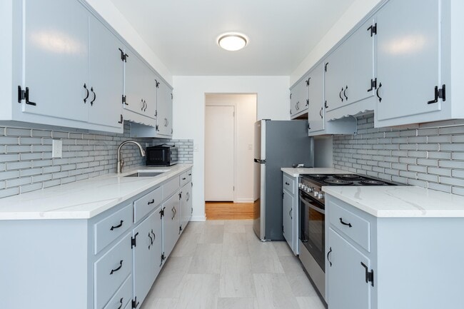 Photo - 56 Church St Unit 1