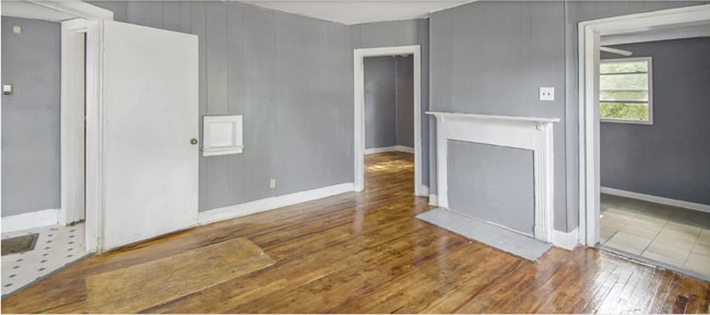 Photo - 2028 Lee Terrace SW