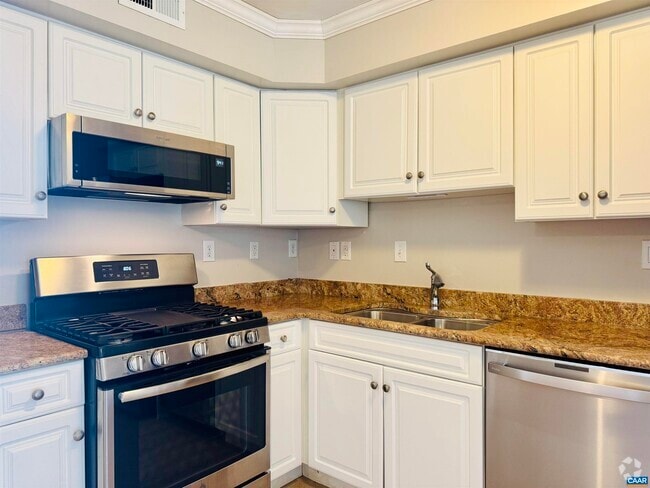 Building Photo - 161 Hessian Hills Way Unit 4 Rental