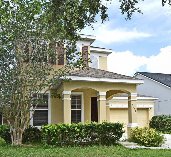 9223 Leeland Archer Blvd
