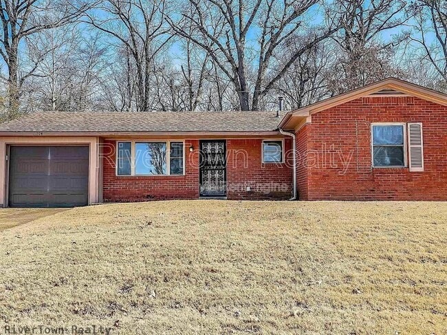 Building Photo - 2644 Courtney Dr