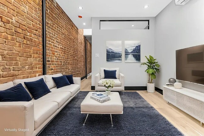 Photo - 438 W 52nd St Apartment Unit 4B