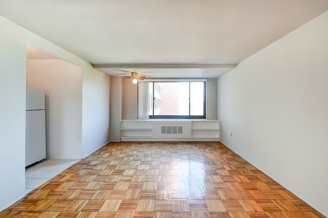 Spacious & Bright Junior 1 Bedroom at Rive... - Spacious & Bright Junior 1 Bedroom at Rive...