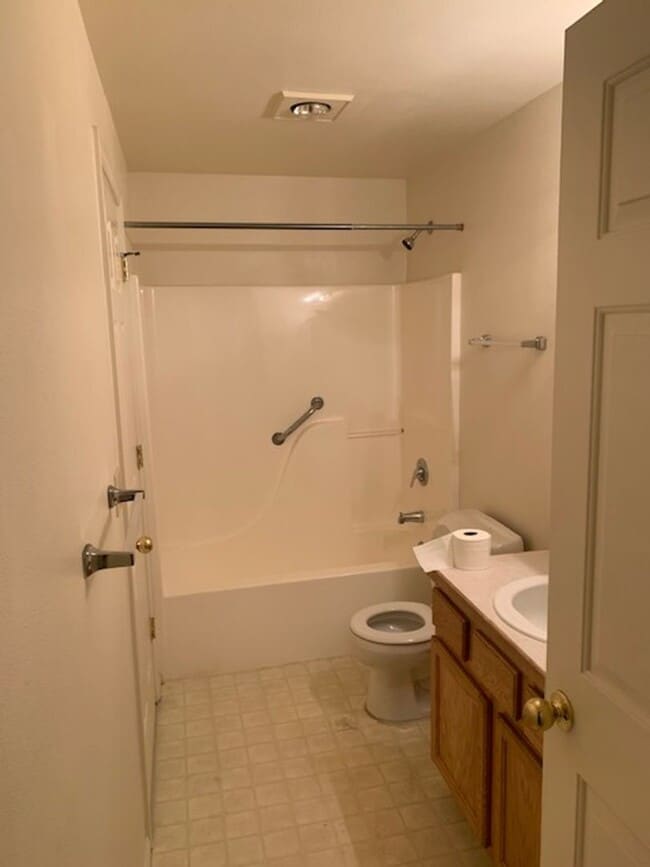 705 Benjamin Ave