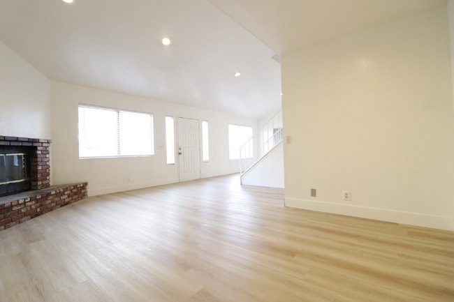 Photo - 15978 Muni Rd Apartamento Unidad 11
