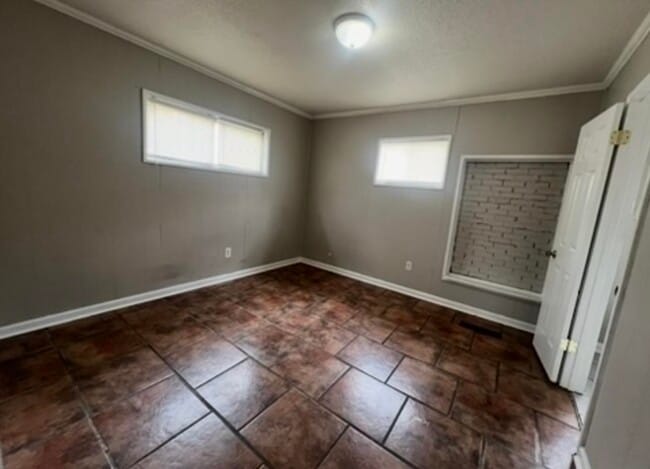 Photo - 3050 Tutwiler Ave