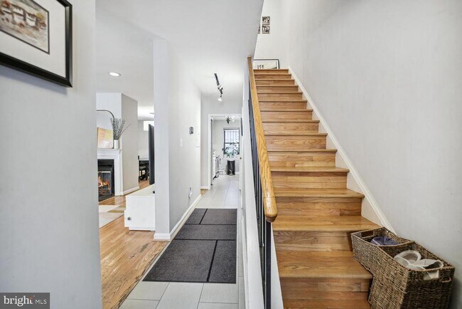 Photo - 1325 13th St NW