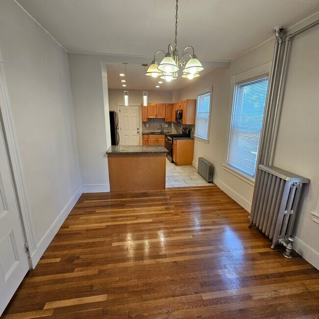 Photo - 384 Washington St Unidad 1