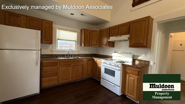 Photo - Cute 1.5 story!