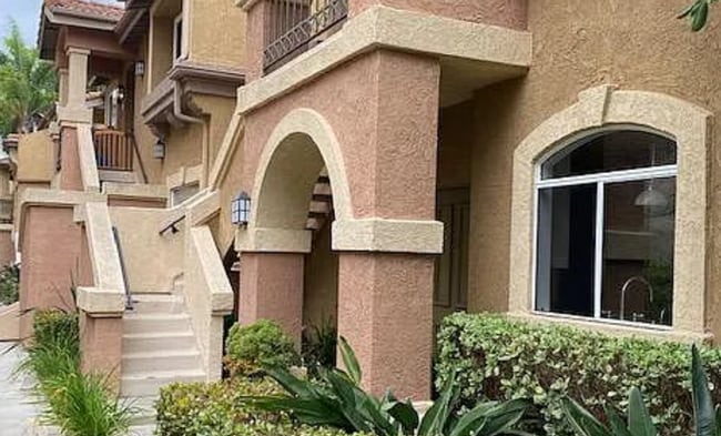 Photo - Beautiful Clubhouse Condo For Lease