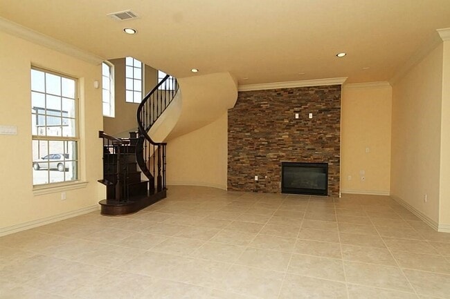 Photo - 14478 Summerleaf Ln