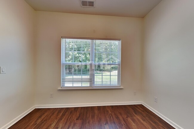 Photo - 37 Sand Live Oak Dr