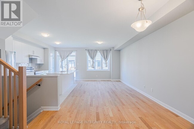 Photo - 96 Osler St