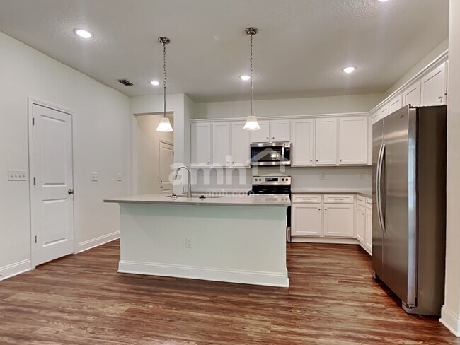 Photo - 12662 Percy Ln