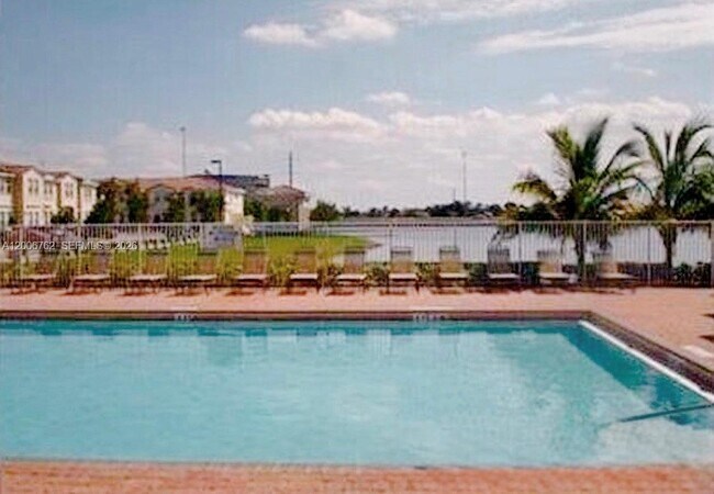 Photo - 15810 SW 40th St