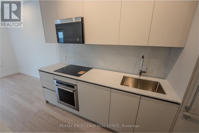 Photo - 3250 Carding Mill Trail Unité 515