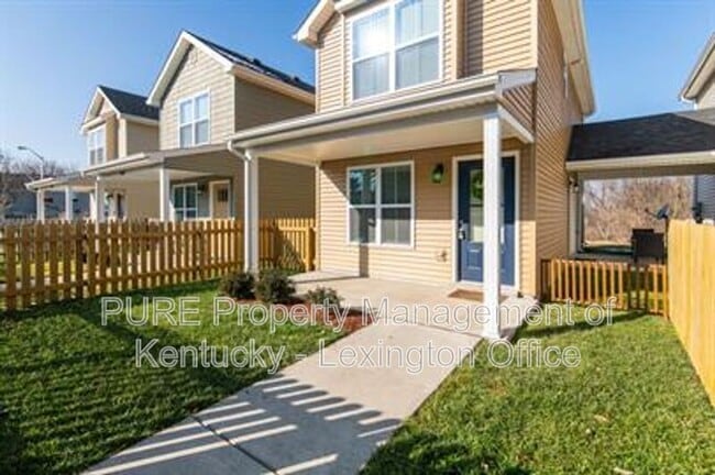 Photo - 3571 Arbor Dr