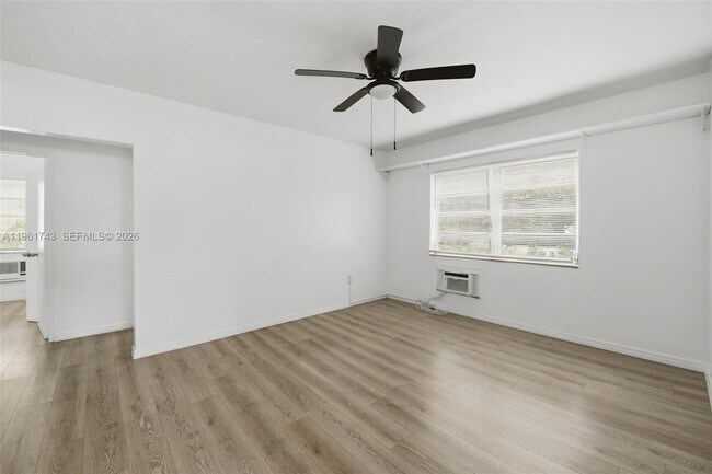 Photo - 3267 Franklin Ave Unit Upstairs