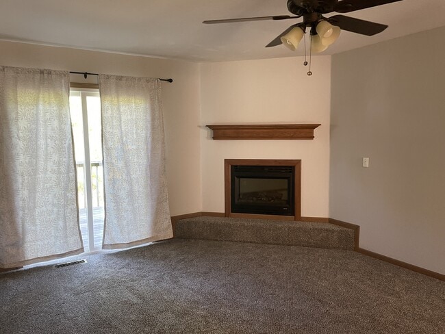 Photo - 6924 N Edison Ave
