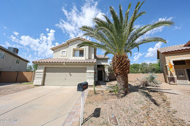 3902 E Rosemonte Dr