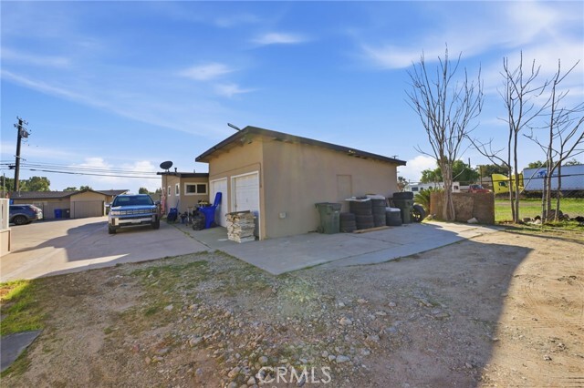 Photo - 16072 Arrow Blvd