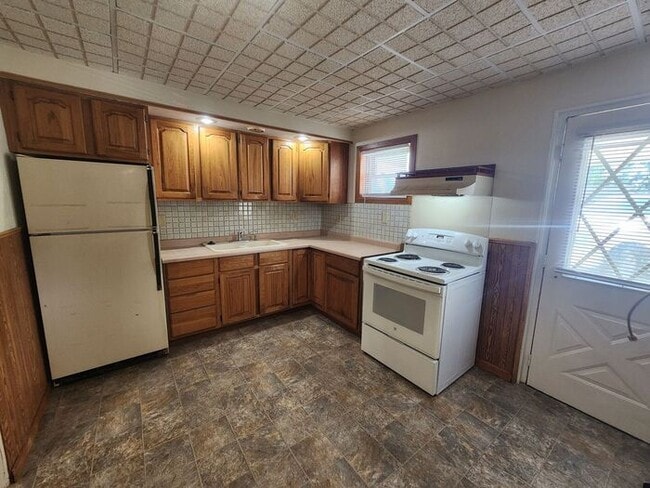 Photo - Charming 2-Bedroom Home On Terre Hautes North Side Near Terre Town School