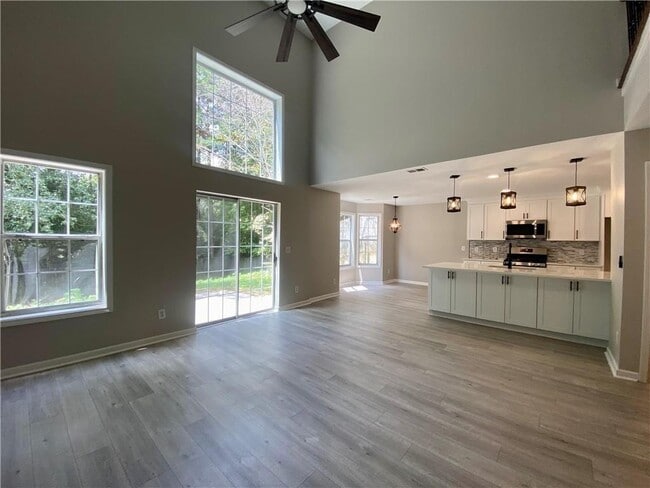 Photo - 510 Parkstone Ln