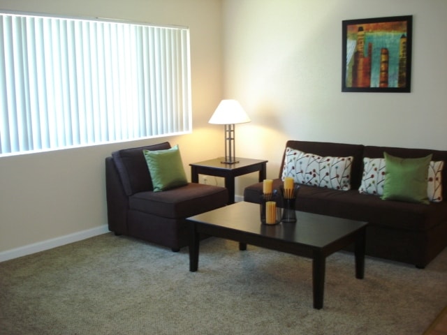 Photo - Roselake Apartments