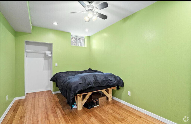 Building Photo - 4 Hill Valley Dr Rental