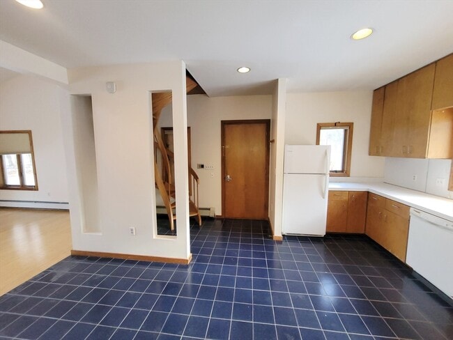 Photo - 46 Long Hill Rd