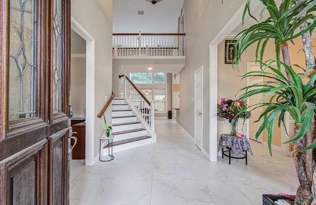 Photo - 12427 Shadycrest Dr