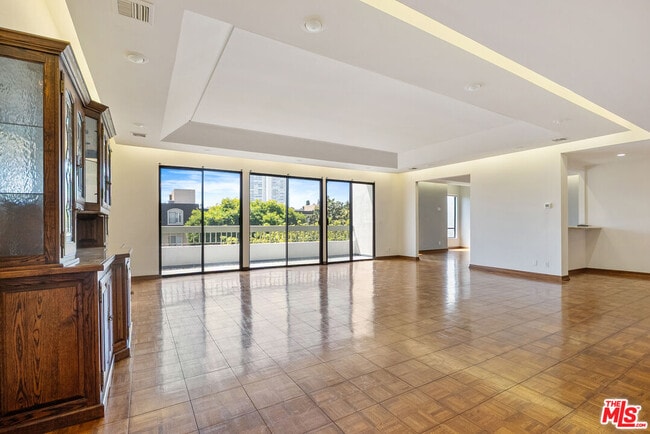 Building Photo - 1220 S Roxbury Dr Unit 302 Rental