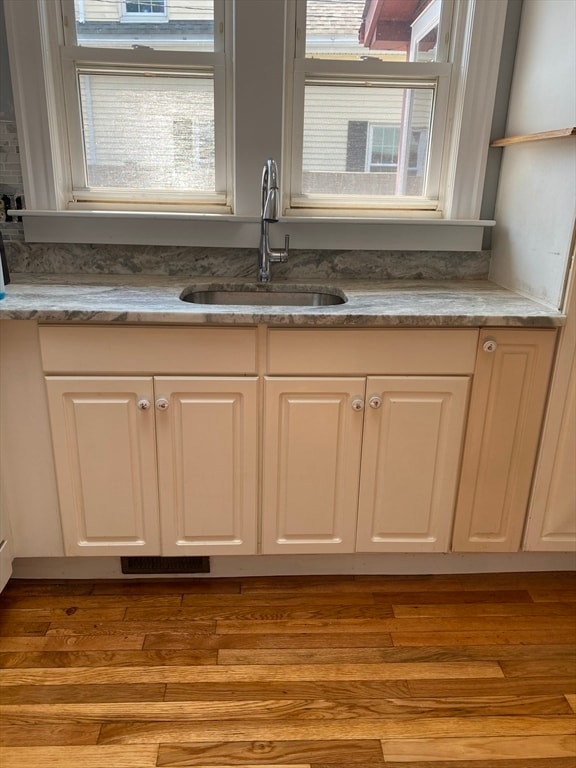 Photo - 1193 Pleasant St