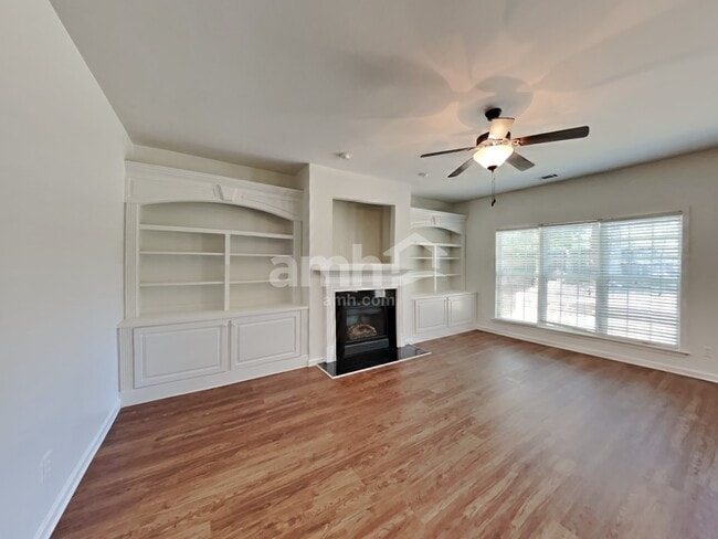 Photo - 106 E Cavendish Dr