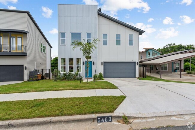 Building Photo - 5400 Agatha Cir Rental