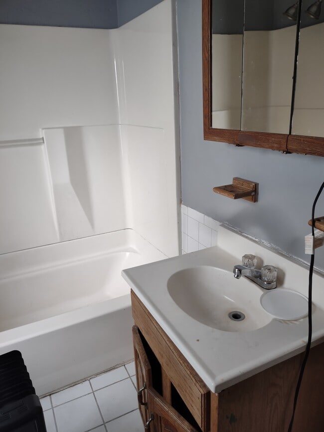Photo - 1409 3rd St SW Unit #2