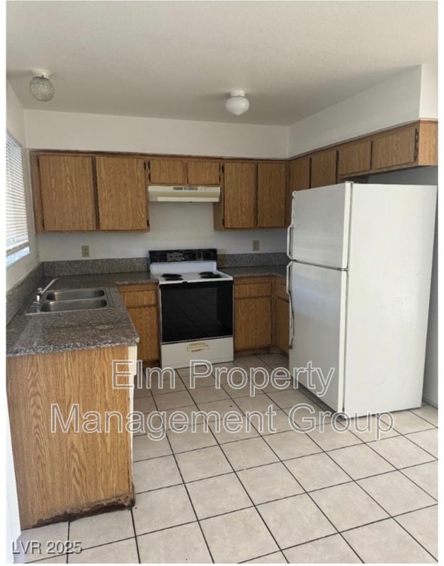 Photo - 3411 Civic Center Dr Unit B
