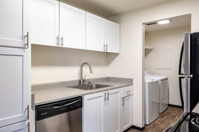 Photo - Renaissance at 29th