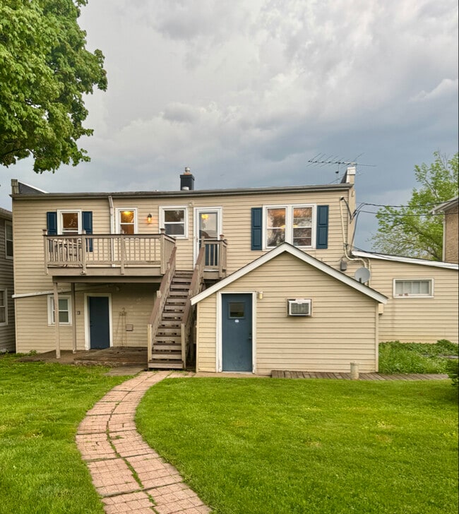 Photo - 622 Milwaukee St