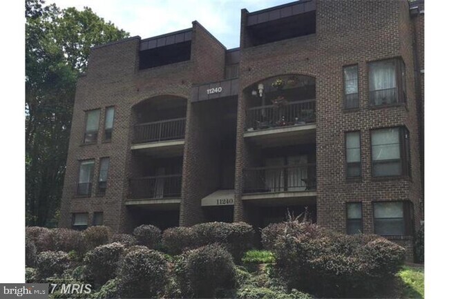 Building Photo - 11240 Chestnut Grove Square Unit 159 Rental