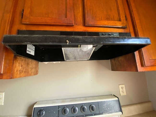 Photo - 908 Warner Ave Unidad B