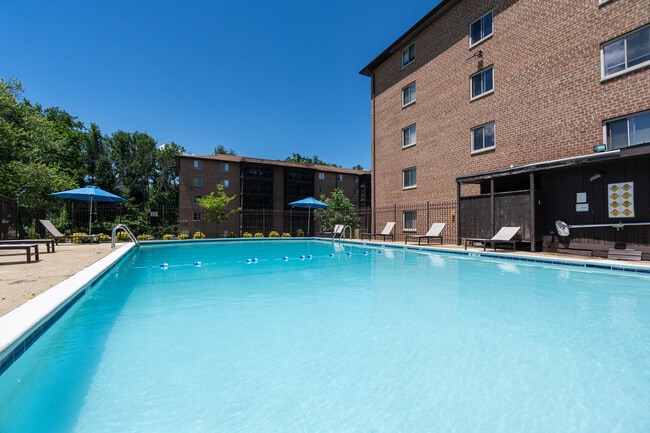 The Colony Apartments