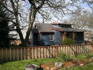 Building Photo - 5631 NE Mason St Unit Mason A