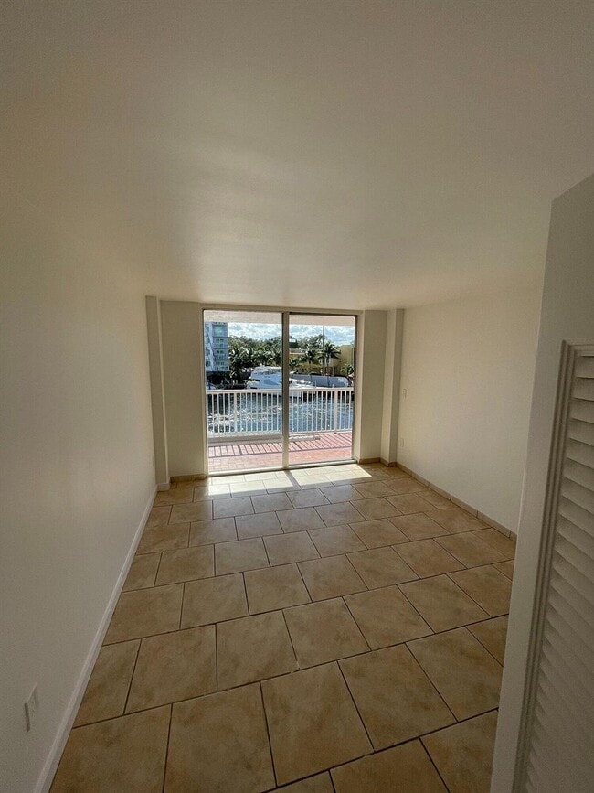 Photo - 1800 NW 24th Ave Unit 309