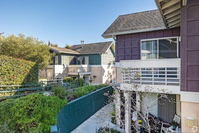 Seasons at Redondo Beach, A 55+ Community