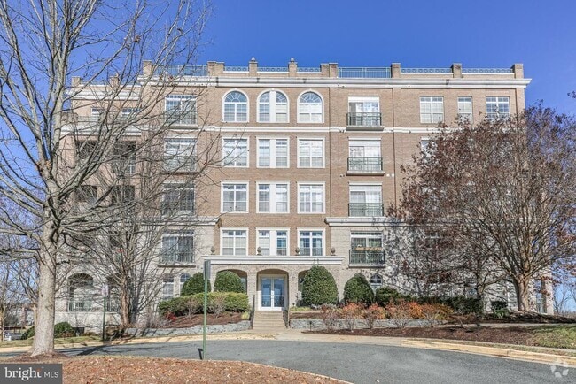 Building Photo - 830 Belmont Bay Dr Unit 206 Rental