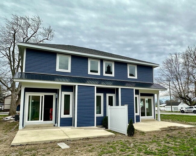 Photo - 115 E Vine St